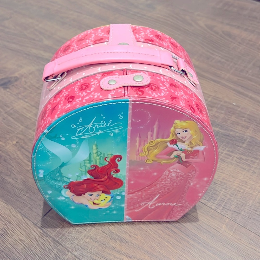 Disney Princess Makeup jewelry Vanity carry Bag